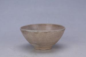 002029青白釉划花花卉纹杯