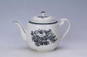 003417”陶真玉出品”款印花花卉纹执壶