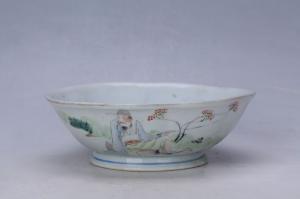 003493“陶记磁厂出品”款釉上彩人物纹花口碗