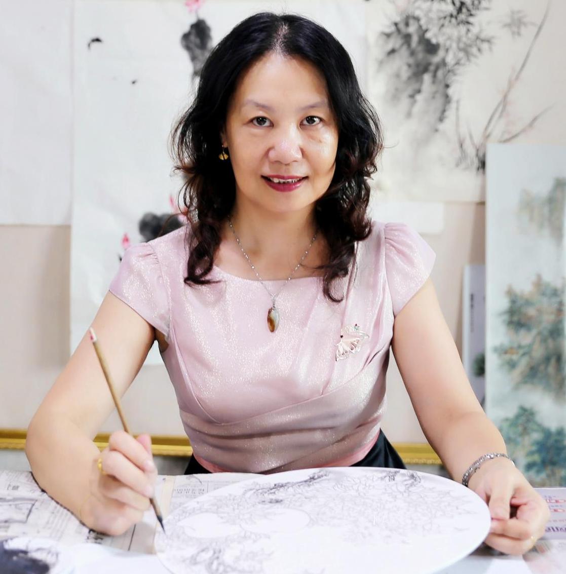 图2：谢洁莉.jpg
